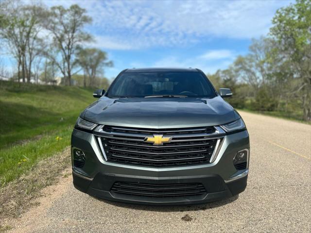 2023 chevrolet traverse lt leather