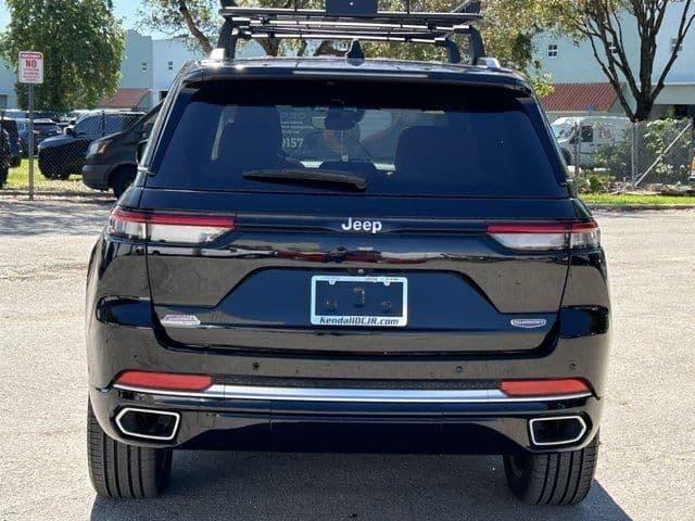 2023 jeep grand cherokee summit in miami, florida