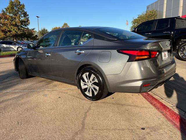 2023 nissan altima s fwd