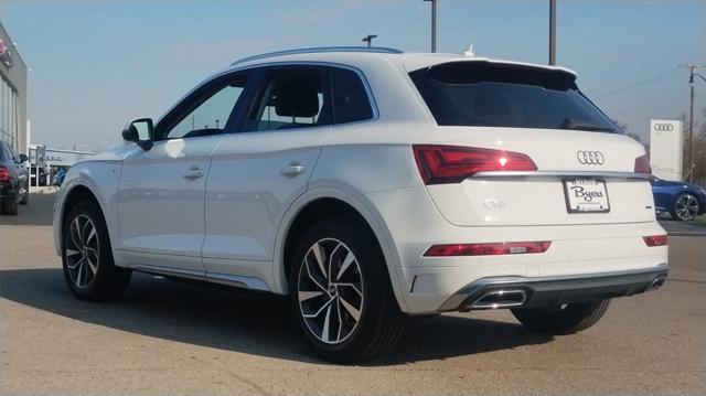 2022 audi q5 45 s line premium plus