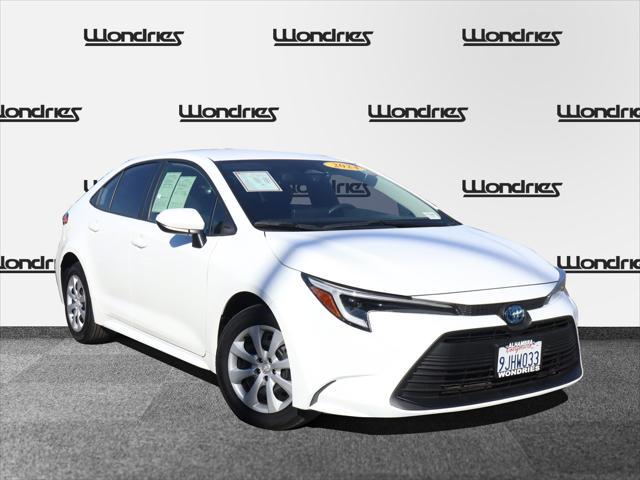 2024 toyota corolla hybrid le