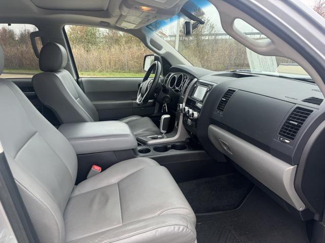 2014 toyota sequoia limited
