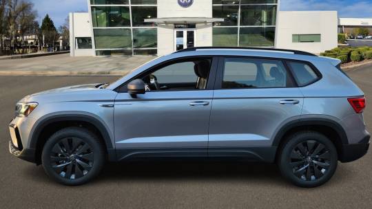2024 Volkswagen Taos