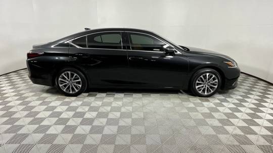 2023 Lexus ES
