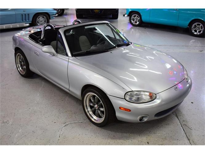 2000 mazda miata in wayne, michigan