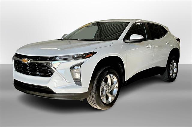 2024 chevrolet trax ls
