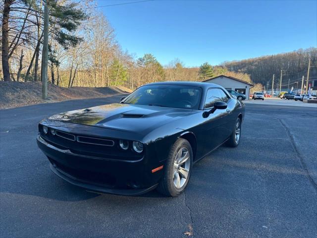 2015 dodge challenger sxt