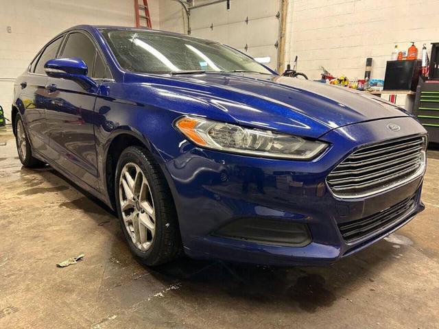 2015 ford fusion se
