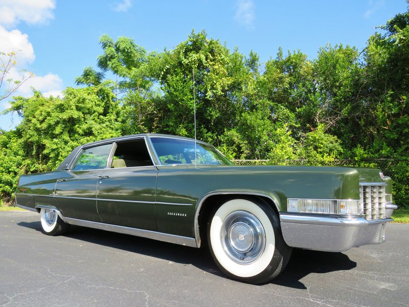 1969 cadillac fleetwood