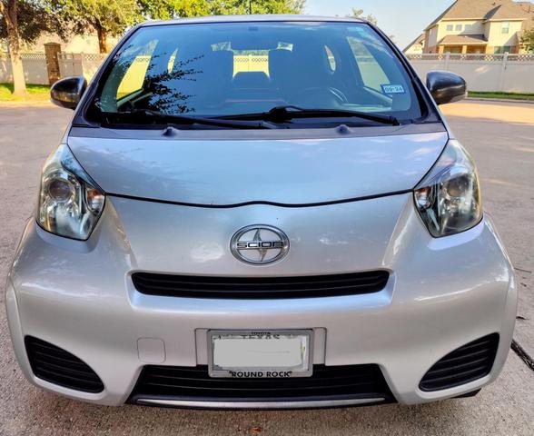 2013 scion iq base