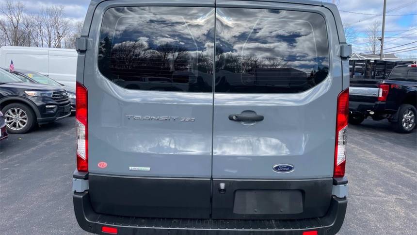 2022 ford transit 350