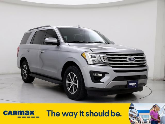 2021 ford expedition xlt