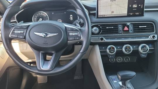 2022 Genesis G70
