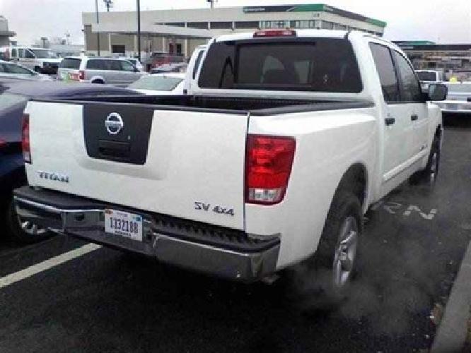 2012 nissan titan crew cab sv pickup 4d 5 1/2 ft in new rochelle, ny