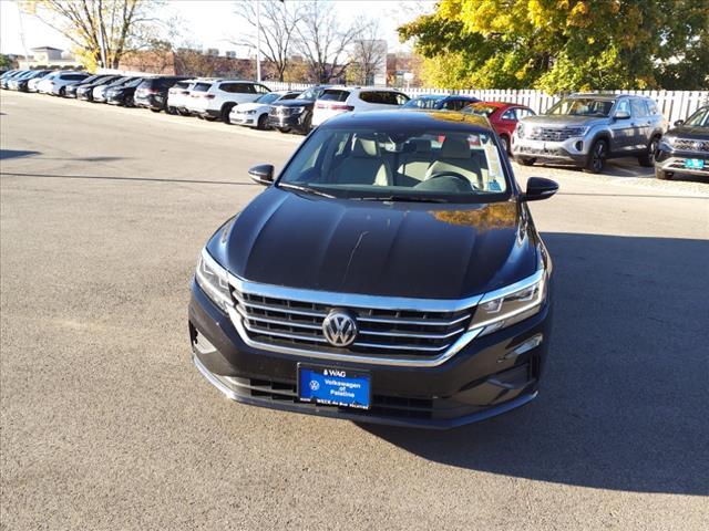 2021 volkswagen passat 2.0t se