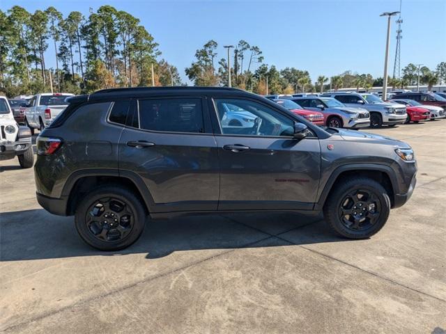 2023 jeep compass trailhawk