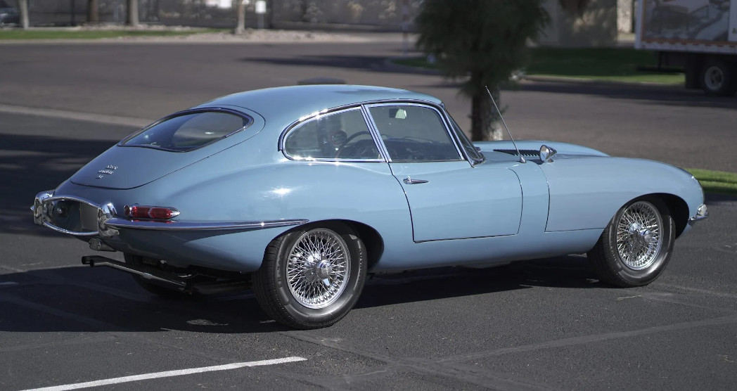 jaguar xke