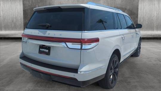 2024 Lincoln Navigator