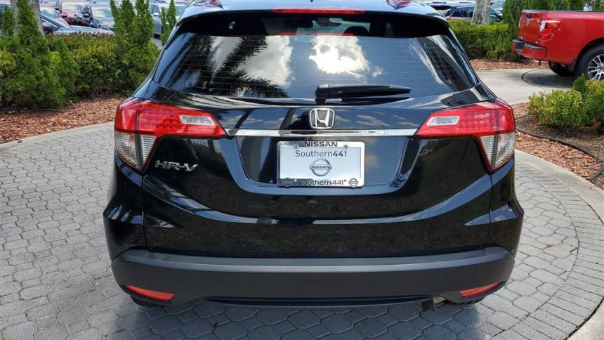 2021 honda hr-v lx