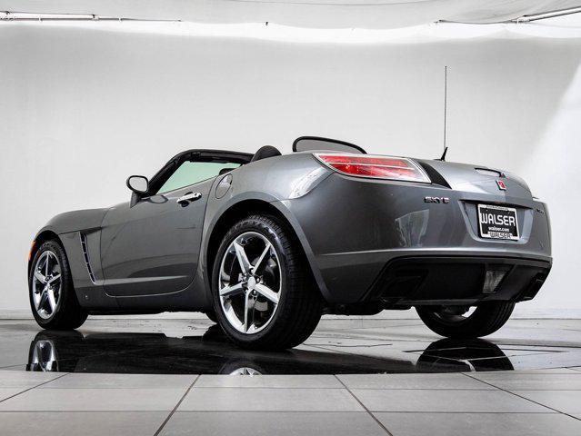 2007 saturn sky red line