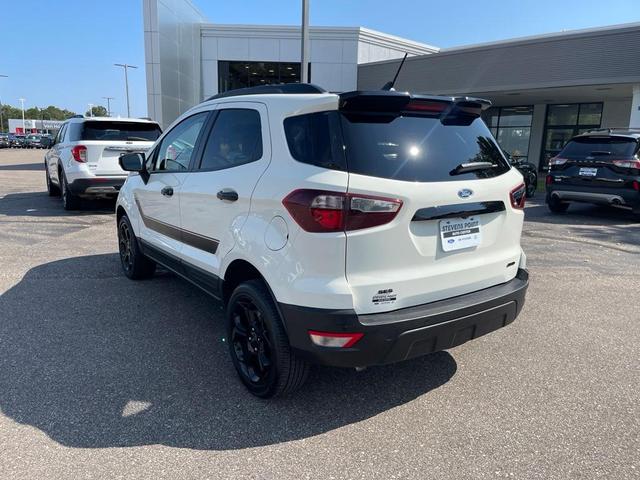 2022 ford ecosport ses