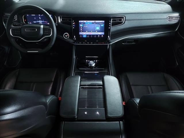 2023 jeep wagoneer series i 4x2
