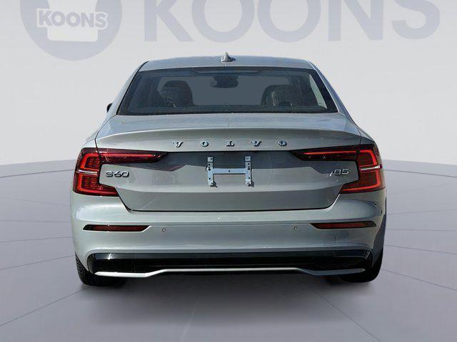 2024 volvo s60 b5 core dark theme