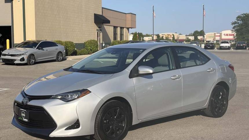 2017 toyota corolla le