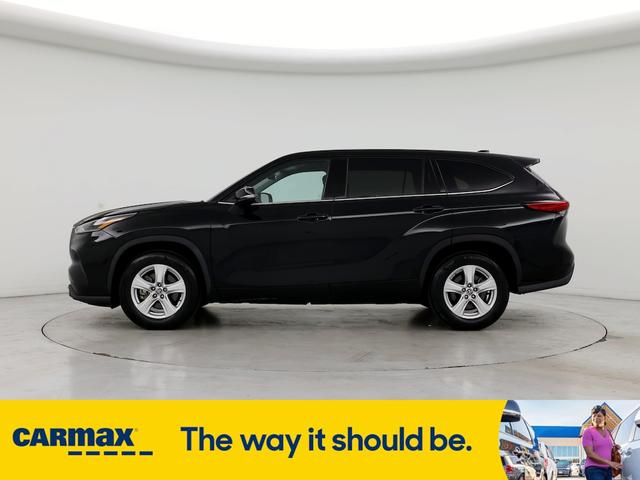 2021 toyota highlander le