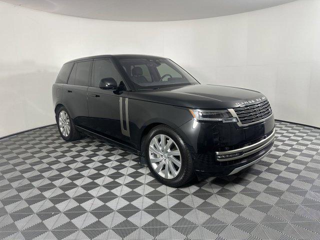 2023 land rover range rover p400 se