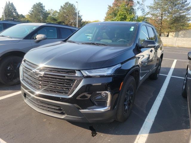 2022 chevrolet traverse lt cloth