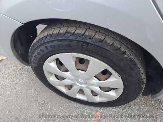 2007 toyota yaris base