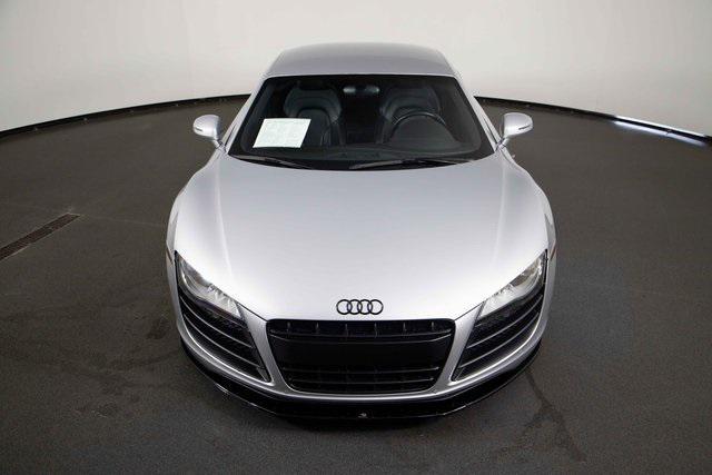 2010 audi r8 5.2 quattro