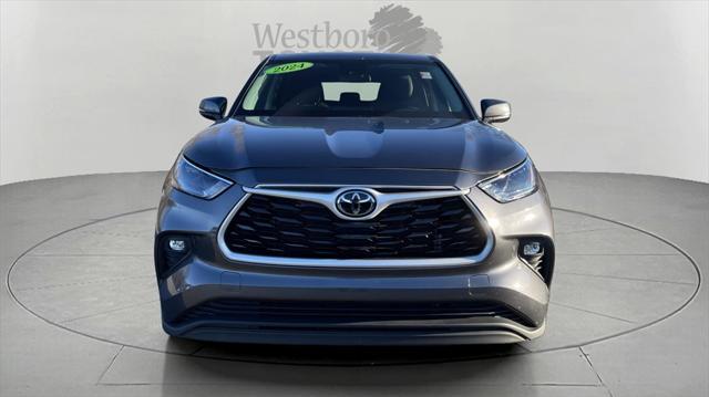 2024 toyota highlander le