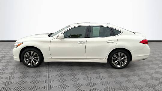 2013 Infiniti M