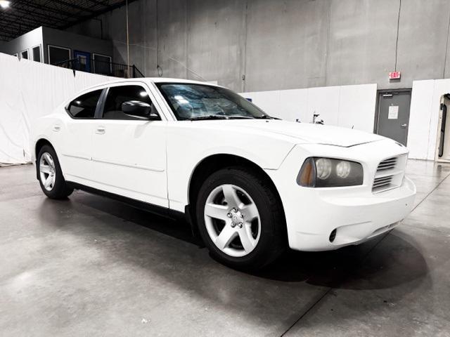 2008 dodge charger se