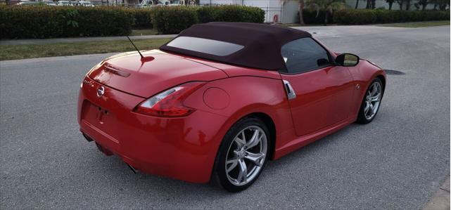 2010 nissan 370z touring