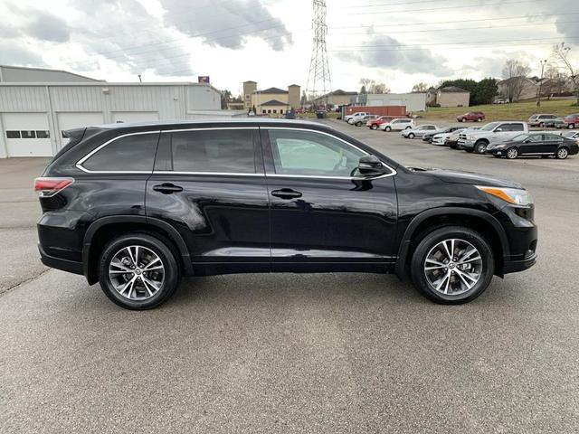 2016 toyota highlander xle