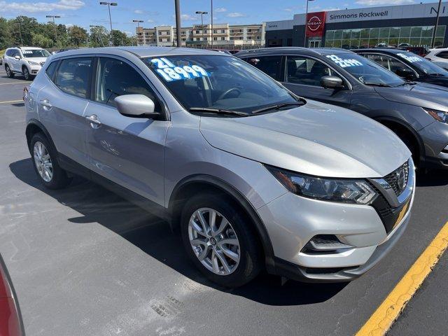 2021 nissan rogue sport s