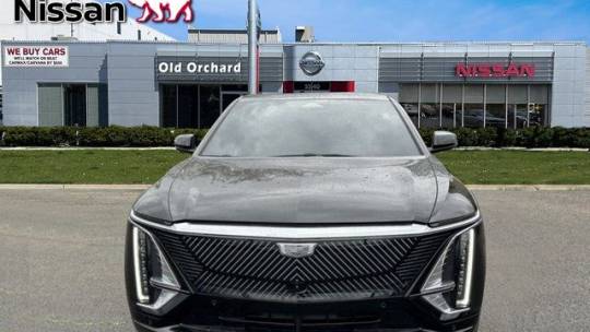 2024 cadillac lyriq luxury 2