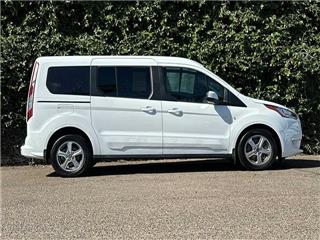 2019 Ford Transit Connect titanium