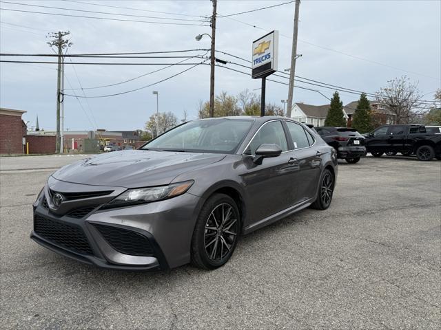 2024 toyota camry se