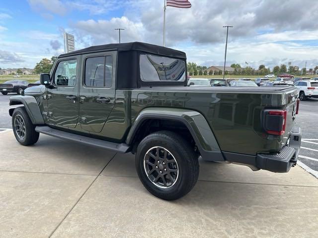 2023 jeep gladiator overland