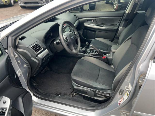 2016 subaru impreza 2.0i