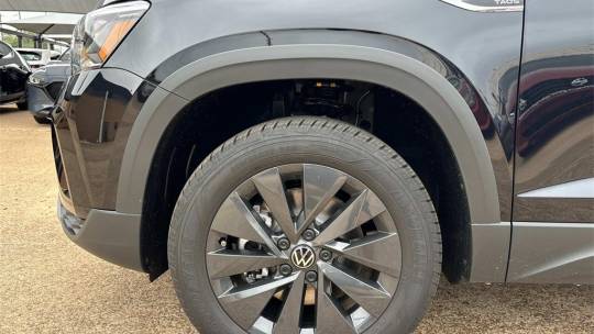 2024 Volkswagen Taos