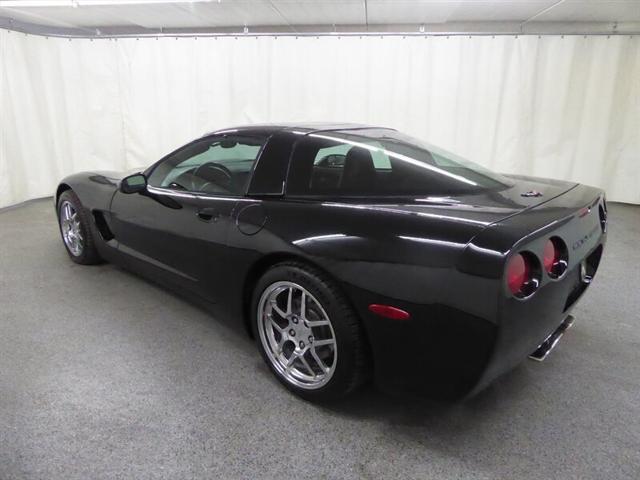 1999 chevrolet corvette base