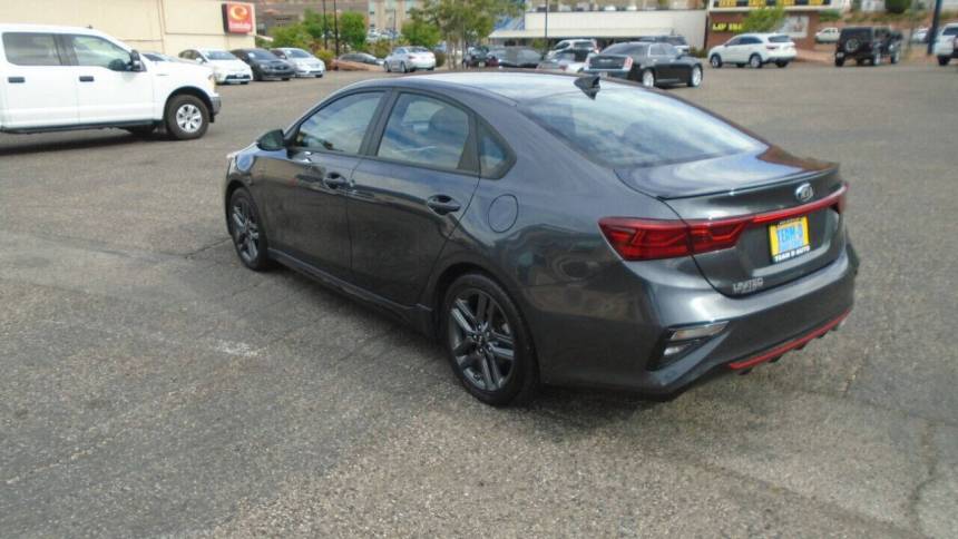 2020 kia forte gt line