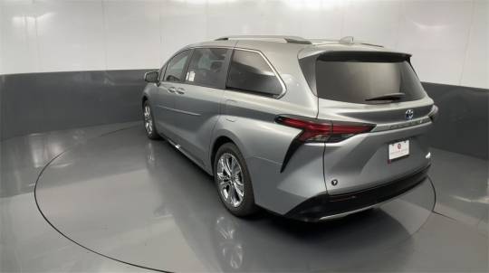 2024 Toyota Sienna