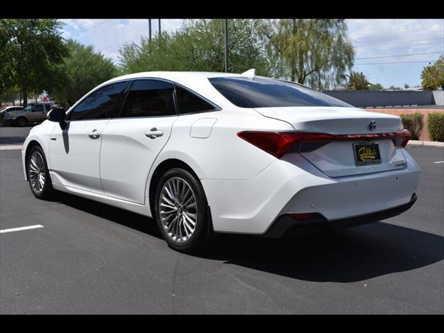 2019 toyota avalon hybrid limited