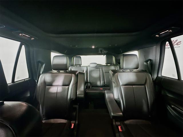 2020 ford expedition xlt